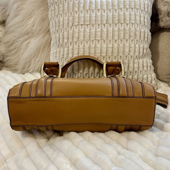 Vintage Banana Republic Camel Leather Satchel | Style 546453 | 2008 | - Picture 7 of 16